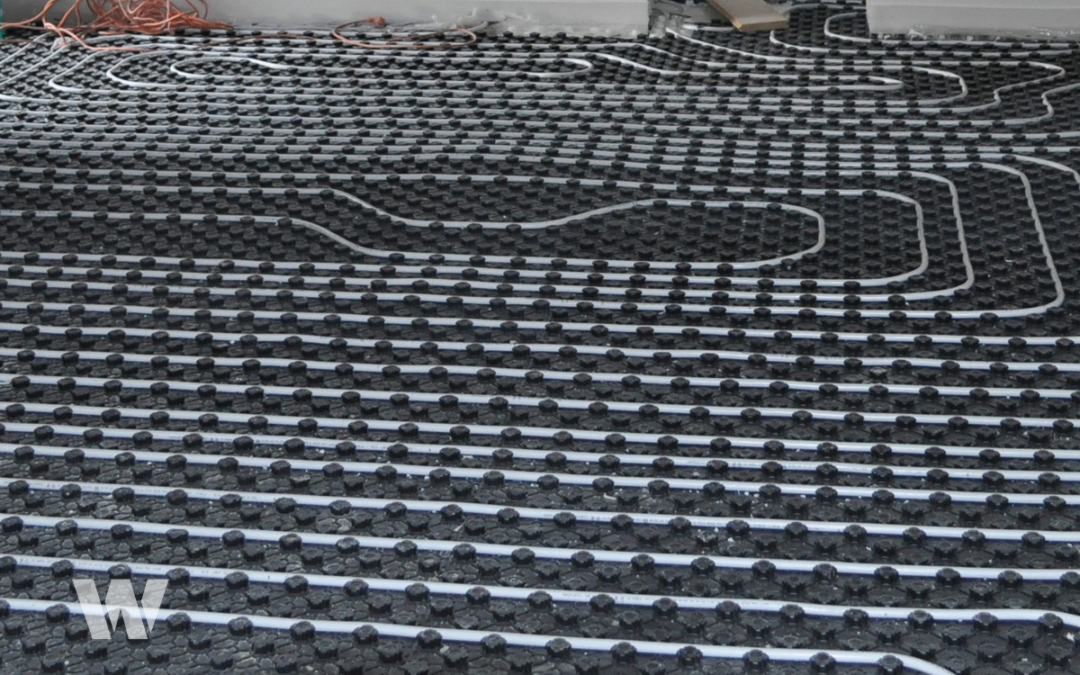 Podlahové kúrenie s nopovou doskou vs. bez nej